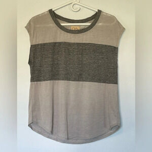 NWT chaser muscle tank gray color block sz Medium oversized